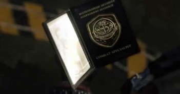 Ημερομηνίες, trailer και…Barry για το Resident Evil: Revelations 2